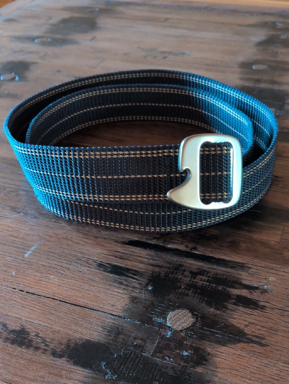 USA made Like New! Bison Designs Webbing Belt w/ Bottle Opener Buckle. XL